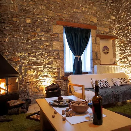 Achaiko Chorio Lodge *