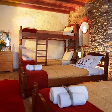 Alojamento de Turismo Selvagem Achaiko Chorio