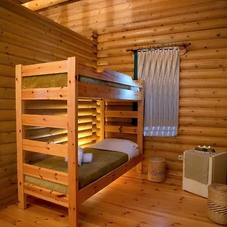 Achaiko Chorio Lodge *