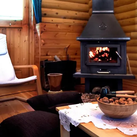 Achaiko Chorio Lodge *