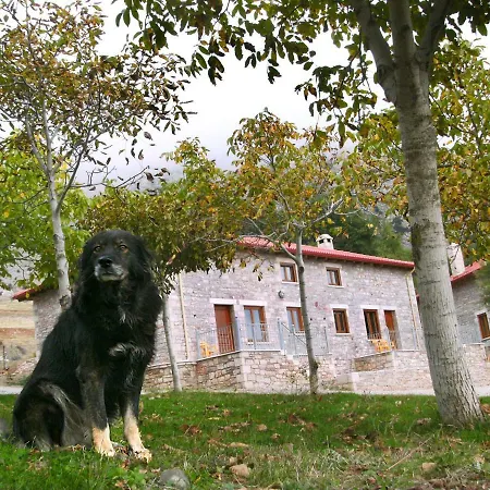 Alojamento de Turismo Selvagem Achaiko Chorio Agios Panteleimon (Achaia)
